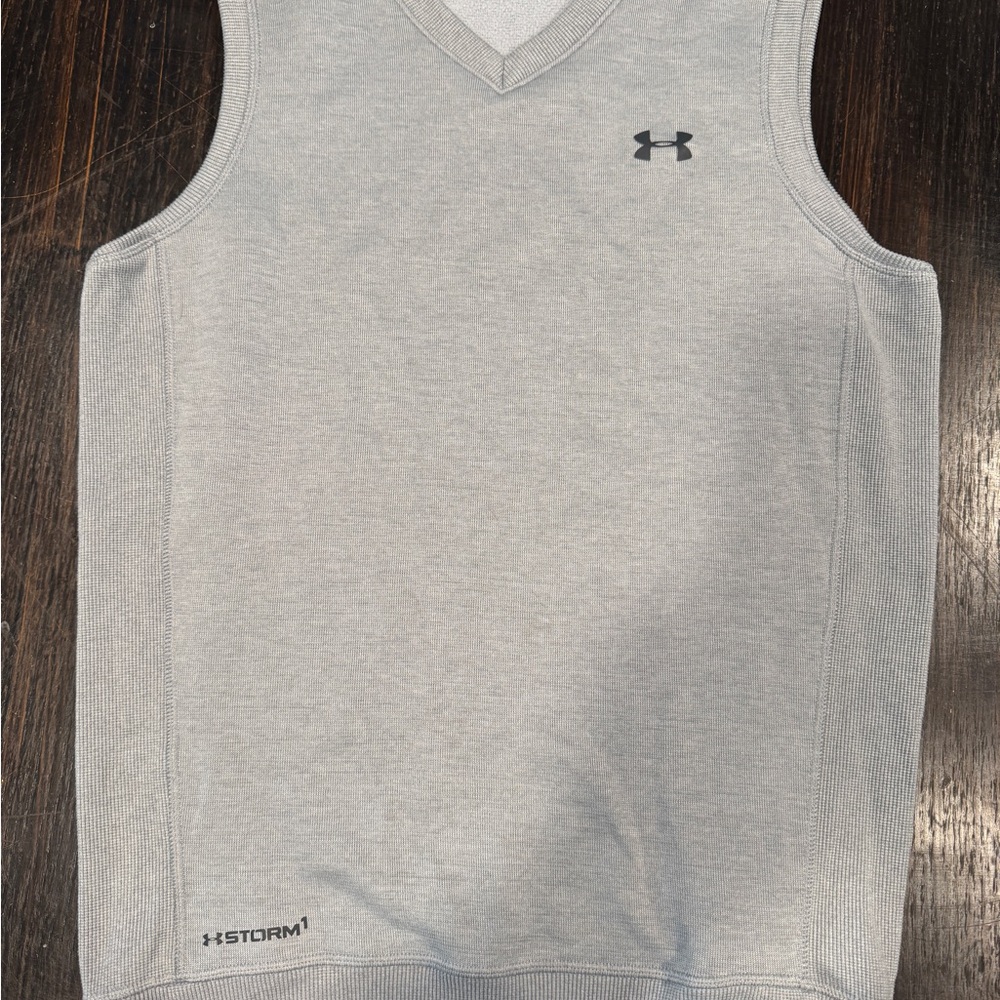 Under Armour Mens Gray Vest